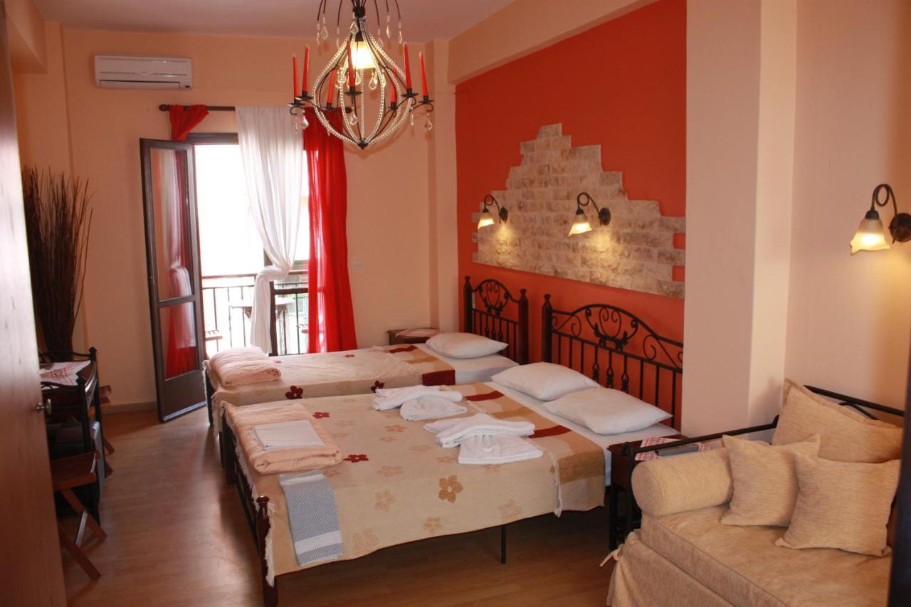 Mmebassia Bed and Breakfast Chania  Rum bild