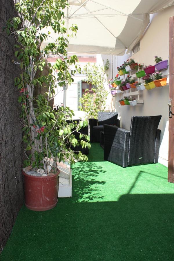 Mmebassia Bed and Breakfast Chania  Rum bild
